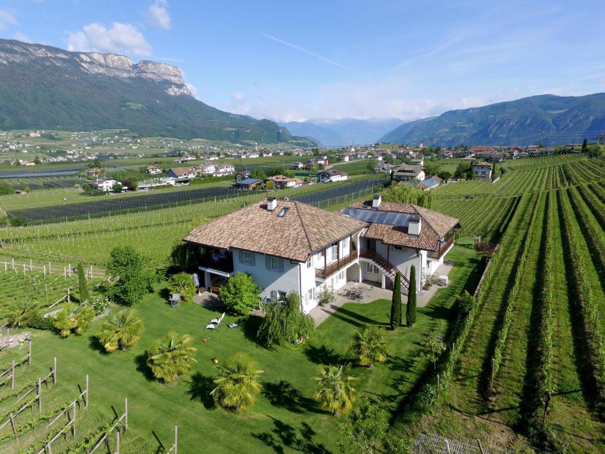 Weinhof Mumelter Appartement Eppan an der Weinstraße Buitenkant foto