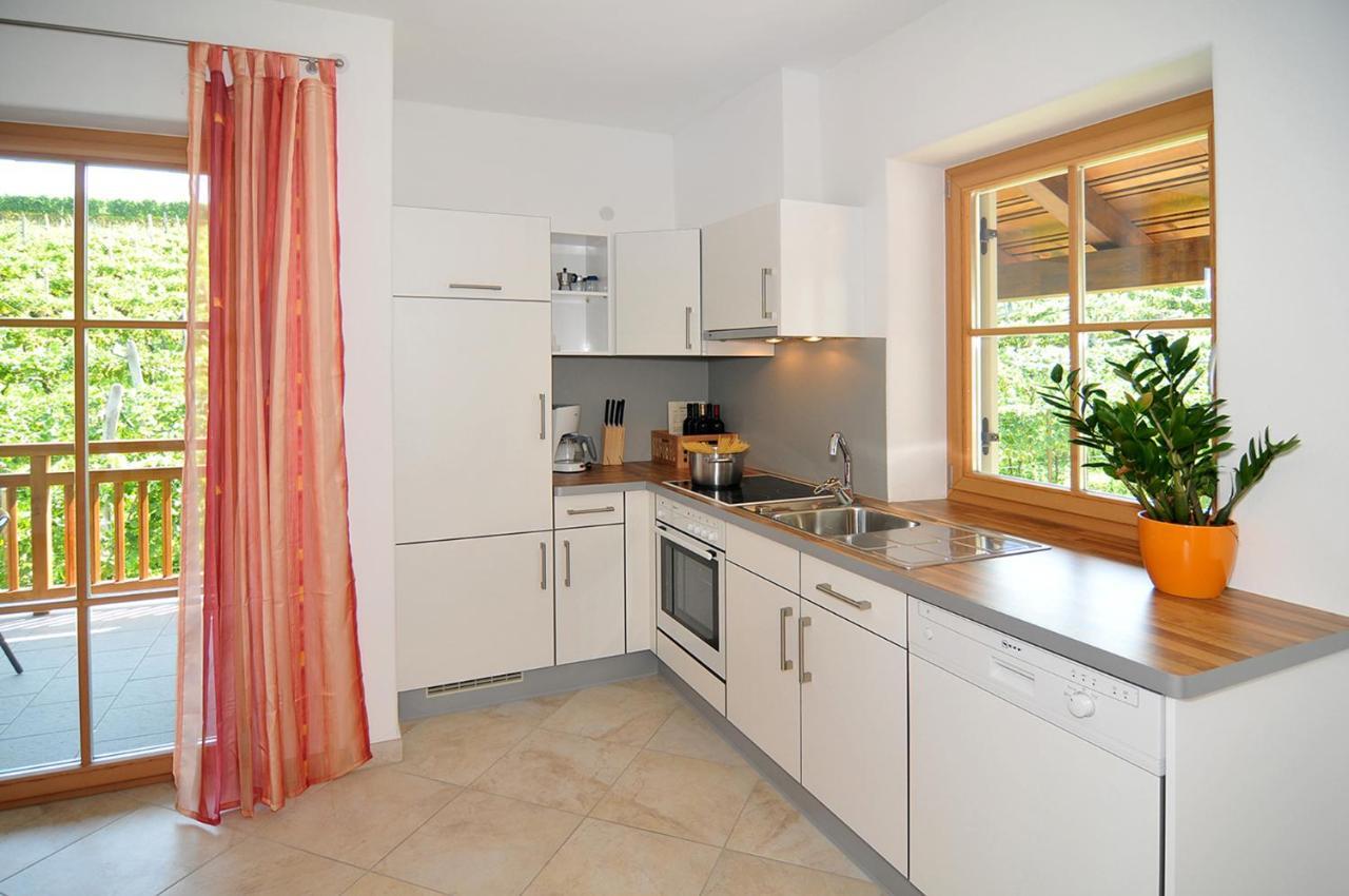 Weinhof Mumelter Appartement Eppan an der Weinstraße Buitenkant foto