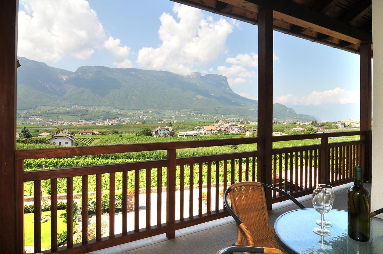 Weinhof Mumelter Appartement Eppan an der Weinstraße Buitenkant foto